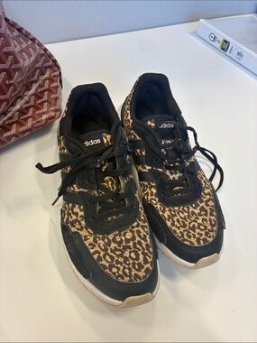 adidas Women's Leopard Print Sneakers - Black/Tan